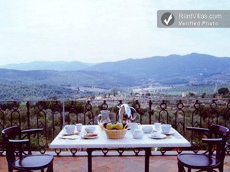 Image 34 of Photos of Beautiful Large Villa Close to Florence - Villa Gialla - 14 - RentVillas.com
