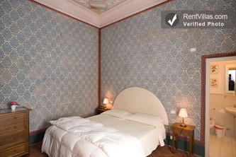 Image 14 of Photos of Beautiful Large Villa Close to Florence - Villa Gialla - 14 - RentVillas.com