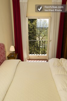 Image 27 of Photos of Beautiful Large Villa Close to Florence - Villa Gialla - 14 - RentVillas.com