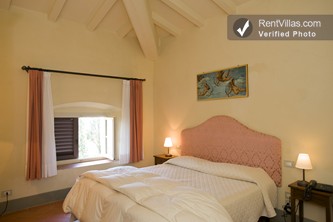 Image 29 of Photos of Beautiful Large Villa Close to Florence - Villa Gialla - 14 - RentVillas.com