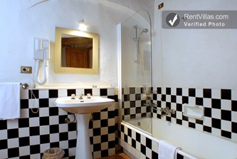 Image 5 of Photos of Holiday Apartment in the Center of San Gimignano - S. Gimignano 7 - RentVillas.com