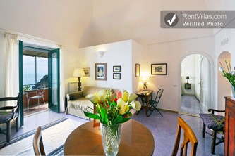 Image 1 of Photos of Vacation House in Positano with Great Views  - Positano Rifugio - RentVillas.com