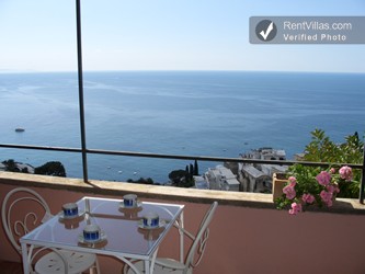 Image 20 of Photos of Vacation House in Positano with Great Views  - Positano Rifugio - RentVillas.com