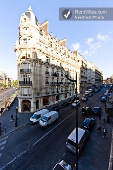 Image 42 of Photos of Apartment Rental in Paris, 8th - Champs Elysees - Le Serin - RentVillas.com