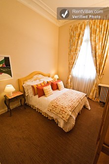 Image 30 of Photos of Apartment Rental in Paris, 8th - Champs Elysees - Le Serin - RentVillas.com