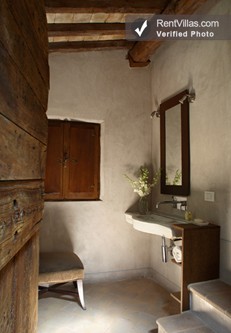 Image 14 of Photos of Villa in Umbria with Large Pool and Great Location - Casa Trevi - RentVillas.com