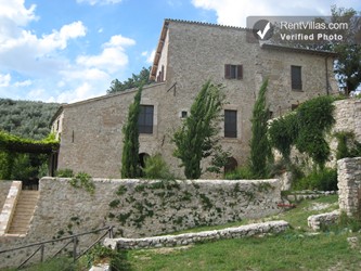 Image 18 of Photos of Villa in Umbria with Large Pool and Great Location - Casa Trevi - RentVillas.com