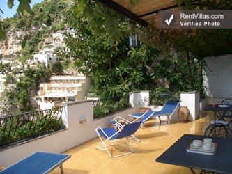 Image 15 of Photos of House in Positano with Views of the Sea - Positano Miramare - RentVillas.com
