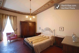 Image 8 of Photos of Large Apartment Rental in the Center of Cortona.  - Casa Erma 2  - RentVillas.com