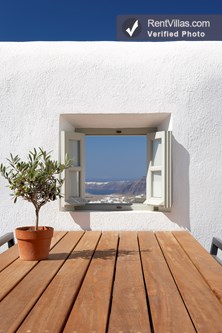 Image 4 of Photos of Villa Rental in Aegean Islands, Pyrgos - Villa Pyrgos - RentVillas.com