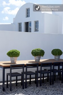 Image 51 of Photos of Villa Rental in Aegean Islands, Pyrgos - Villa Pyrgos - RentVillas.com