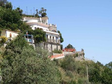 Photo of Amalfi Coast Accommodation with Pool for Two Families or Friends