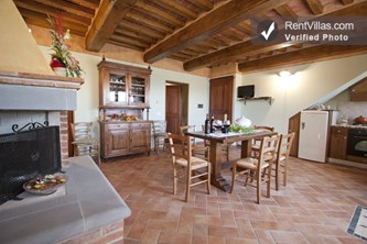 Image 3 of Photos of Villa with Pool Near Cortona in the Valdichiana - Villa Etrusca - RentVillas.com