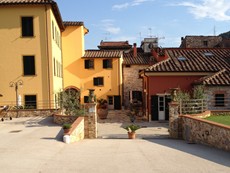 Photo of Tuscany Vacation Accommodation near Lucca