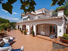 Photo of Amalfi Coast Villa Rental in Sant'Agata sui due Golfi for Large Group