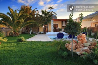Image 4 of Photos of Greek Island villa - walk to the beach - Villa Myron - RentVillas.com