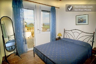 Image 3 of Photos of Greek Island Villa with a Private Pool - Villa Chrysanthe - RentVillas.com