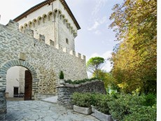 Photo of Large Villa in a Castle in Umbria