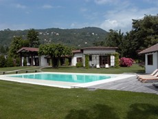Photo of Lake Maggiore Villa Walking Distance to Town