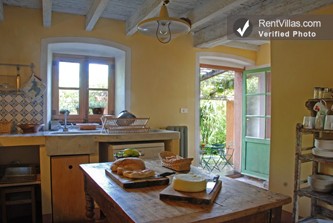 Image 7 of Photos of Farmhouse Near the Beach and Town with Sea Views - Villa Levanto - RentVillas.com
