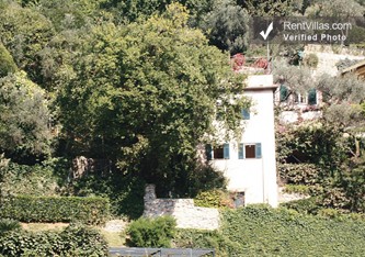 Image 19 of Photos of Villa Near Portofino Walking Distance to Town - Casa Portofino - RentVillas.com