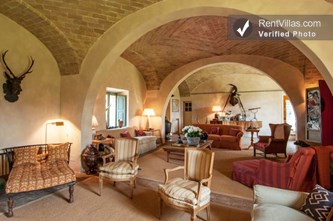 Image 5 of Photos of Large Chic Tuscany Villa with Private Guest House and Al Fresco Dining - Villa Brunello with Guest House - RentVillas.com