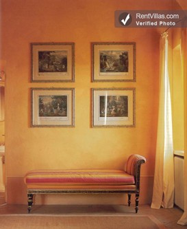Image 13 of Photos of Large Chic Tuscany Villa with Private Guest House and Al Fresco Dining - Villa Brunello with Guest House - RentVillas.com