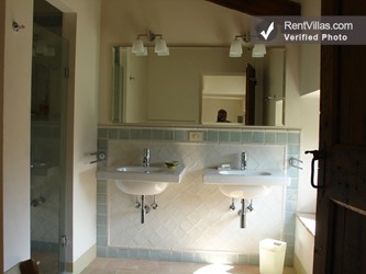 Image 23 of Photos of Beautiful Villa with Private Pool Near Orvieto  - Villa Porano - RentVillas.com
