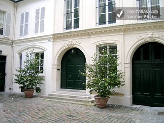 Image 16 of Photos of Paris Apartment Left Bank, Elegant and Quiet - Rue de Verneuil - RentVillas.com