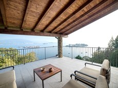 Photo of Beautiful Villa on Lake Maggiore with Stunning Views and Close to Stresa
