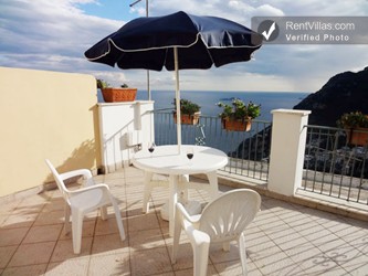 Image 16 of Photos of Amalfi Coast Vacation Rental with Views of the Sea - Brezza di Mare - RentVillas.com