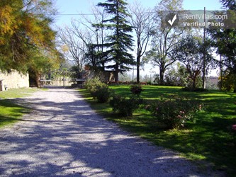 Image 21 of Photos of Apartment in Tuscany Farmhouse, Walking Distance to Cortona - Adriana 1 - RentVillas.com