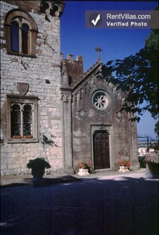 Image 29 of Photos of Luxury Castle in Southern Tuscany - Castello Granduca - RentVillas.com