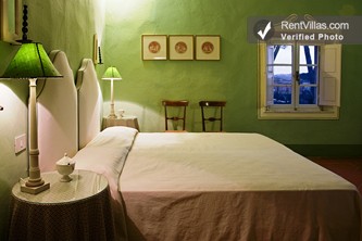 Image 13 of Photos of Tuscany Villa Within Walking Distance of Medieval Town - Villa Cevoli - RentVillas.com