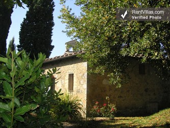 Image 63 of Photos of Tuscany Villa near Siena with Private Pool - Villa Del Cielo with Caminetto - RentVillas.com