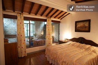 Image 45 of Photos of Tuscany Villa near Siena with Private Pool - Villa Del Cielo with Caminetto - RentVillas.com