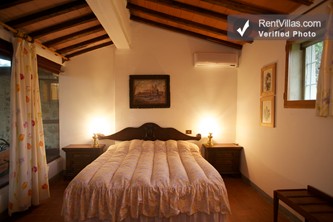 Image 44 of Photos of Tuscany Villa near Siena with Private Pool - Villa Del Cielo with Caminetto - RentVillas.com